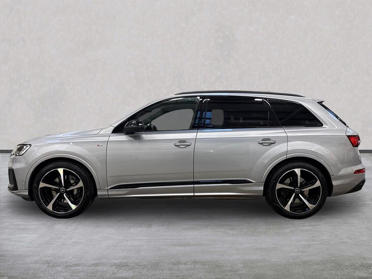 Used Audi Q7 2022 for sale - 77916108: Photo 19