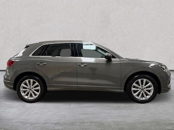 Used Audi Q3 2022 for sale - 75956767: Photo