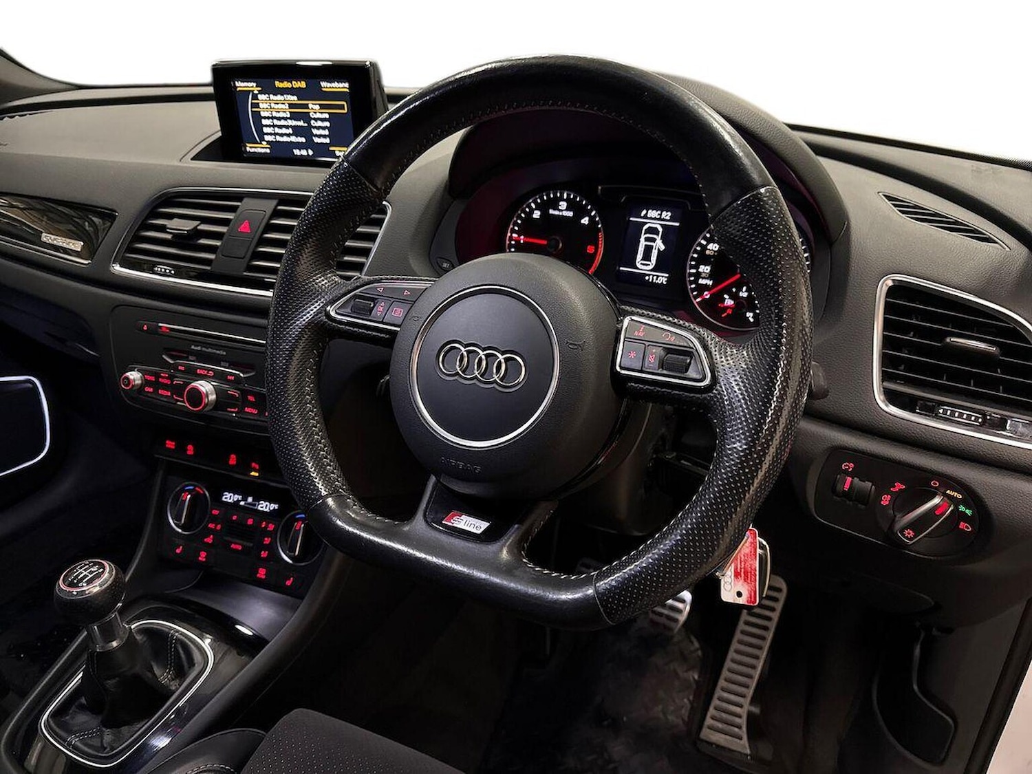 Used Audi Q3 2017 for sale - 76946980: Photo 15