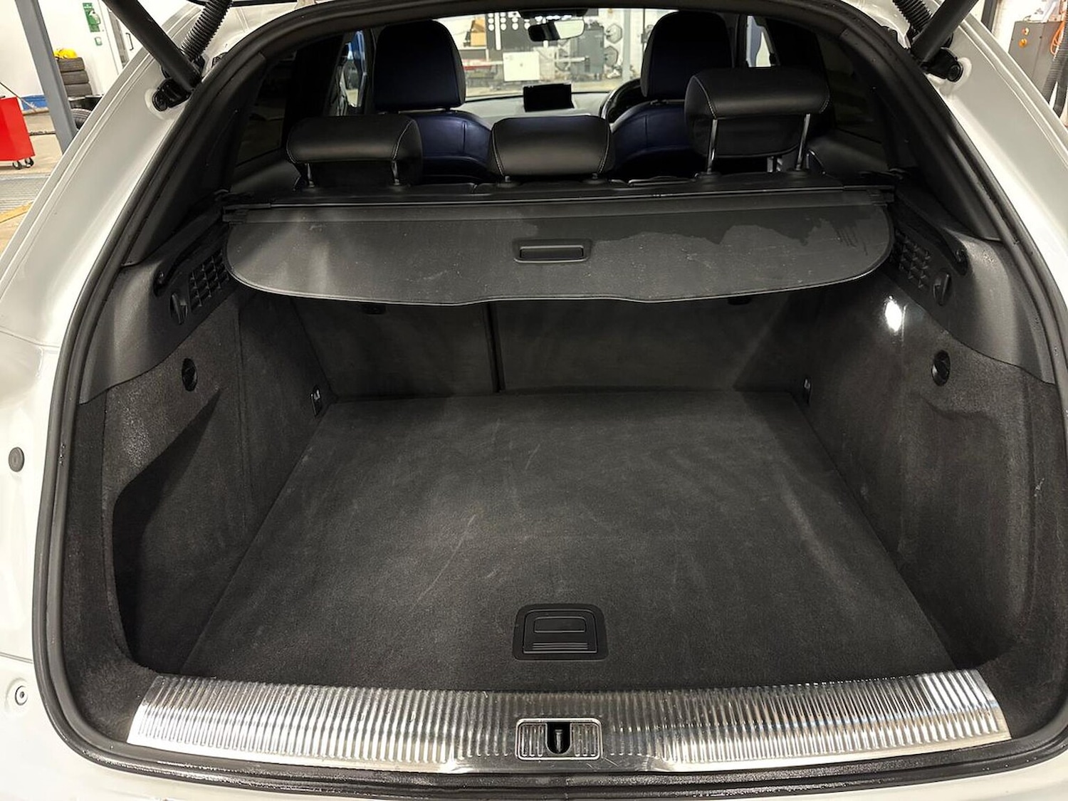 Used Audi Q3 2017 for sale - 76946980: Photo 17