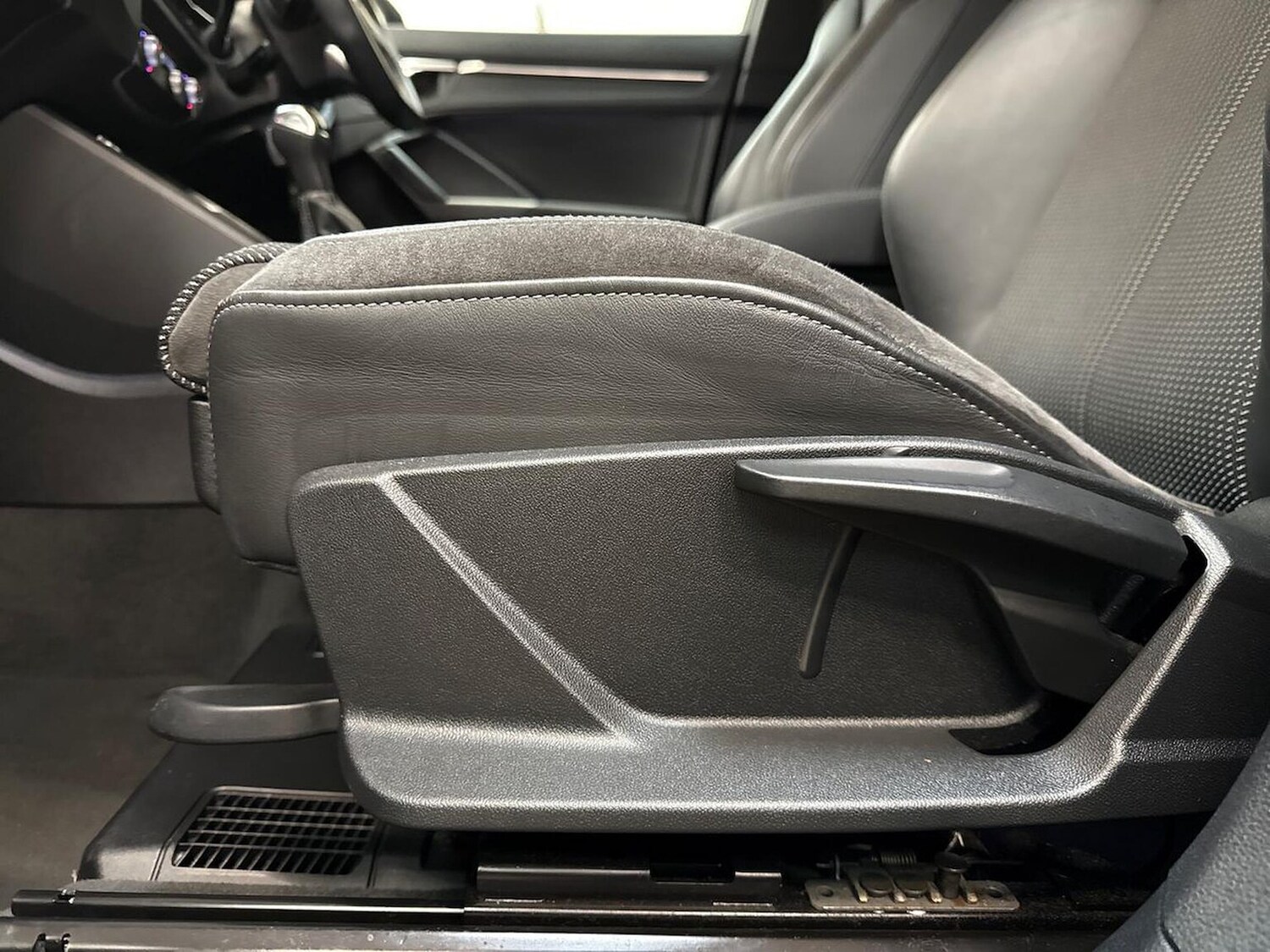 Used Audi Q3 2022 for sale - 76682566: Photo 30