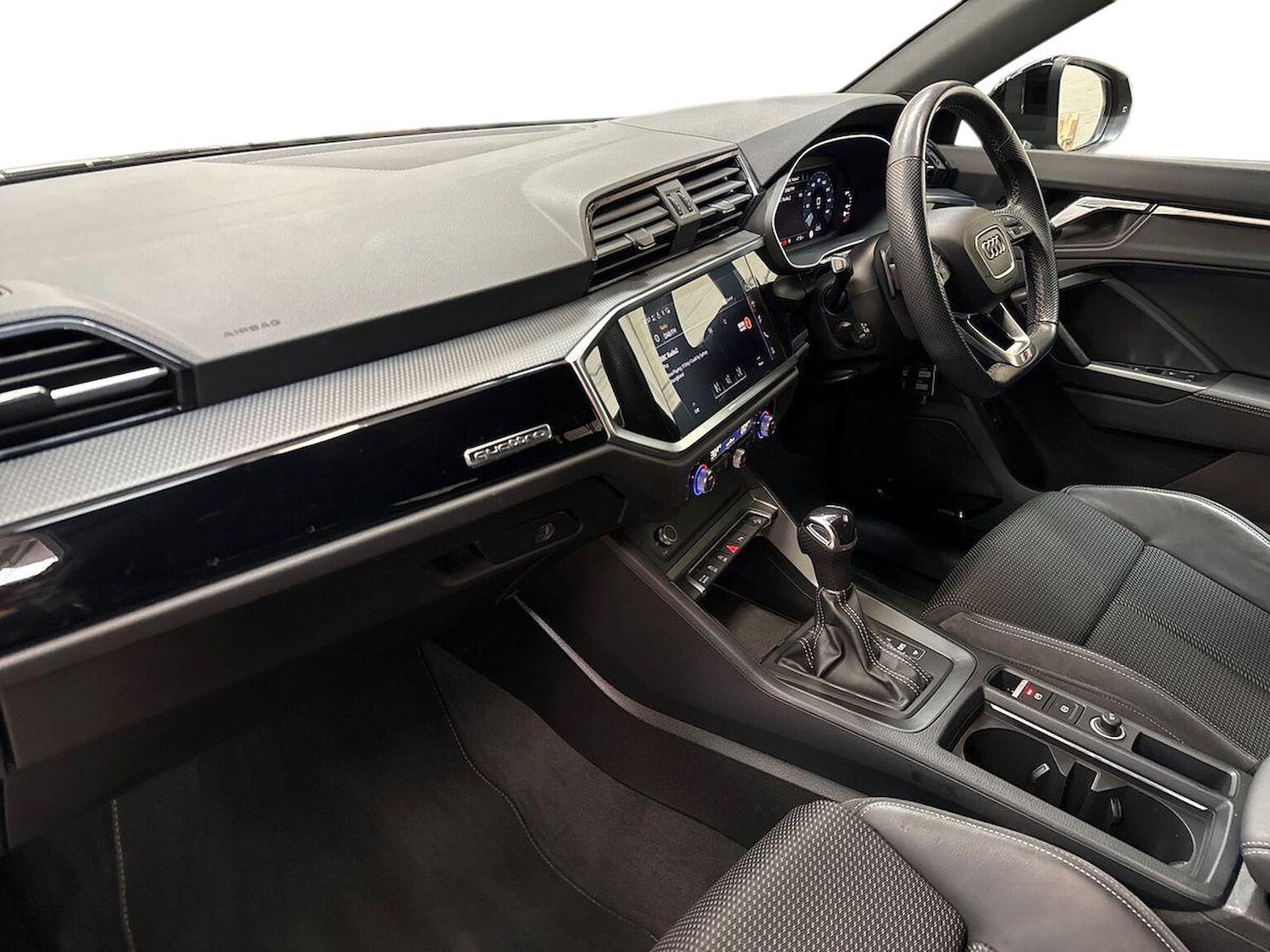 Used Audi Q3 2022 for sale - 76682566: Photo 7