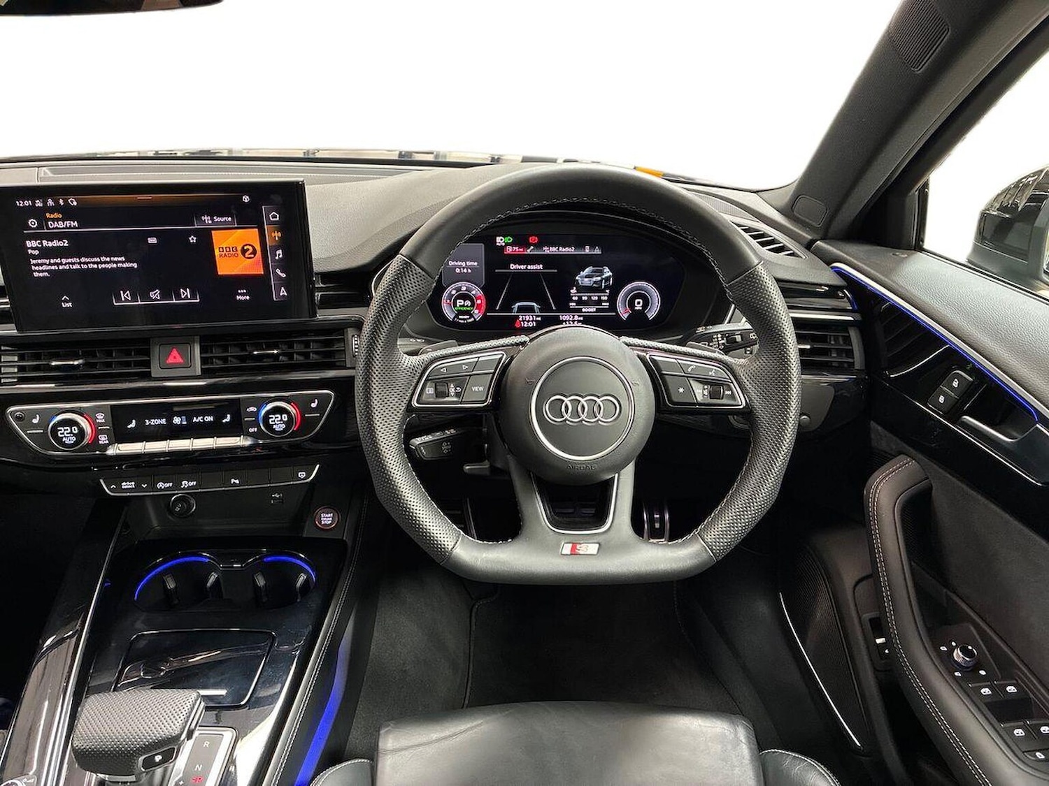 Used Audi A4 2023 for sale - 77985077: Photo 9