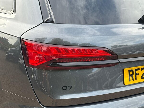 Used Audi Q7 2025 for sale - 76101428: Photo 36