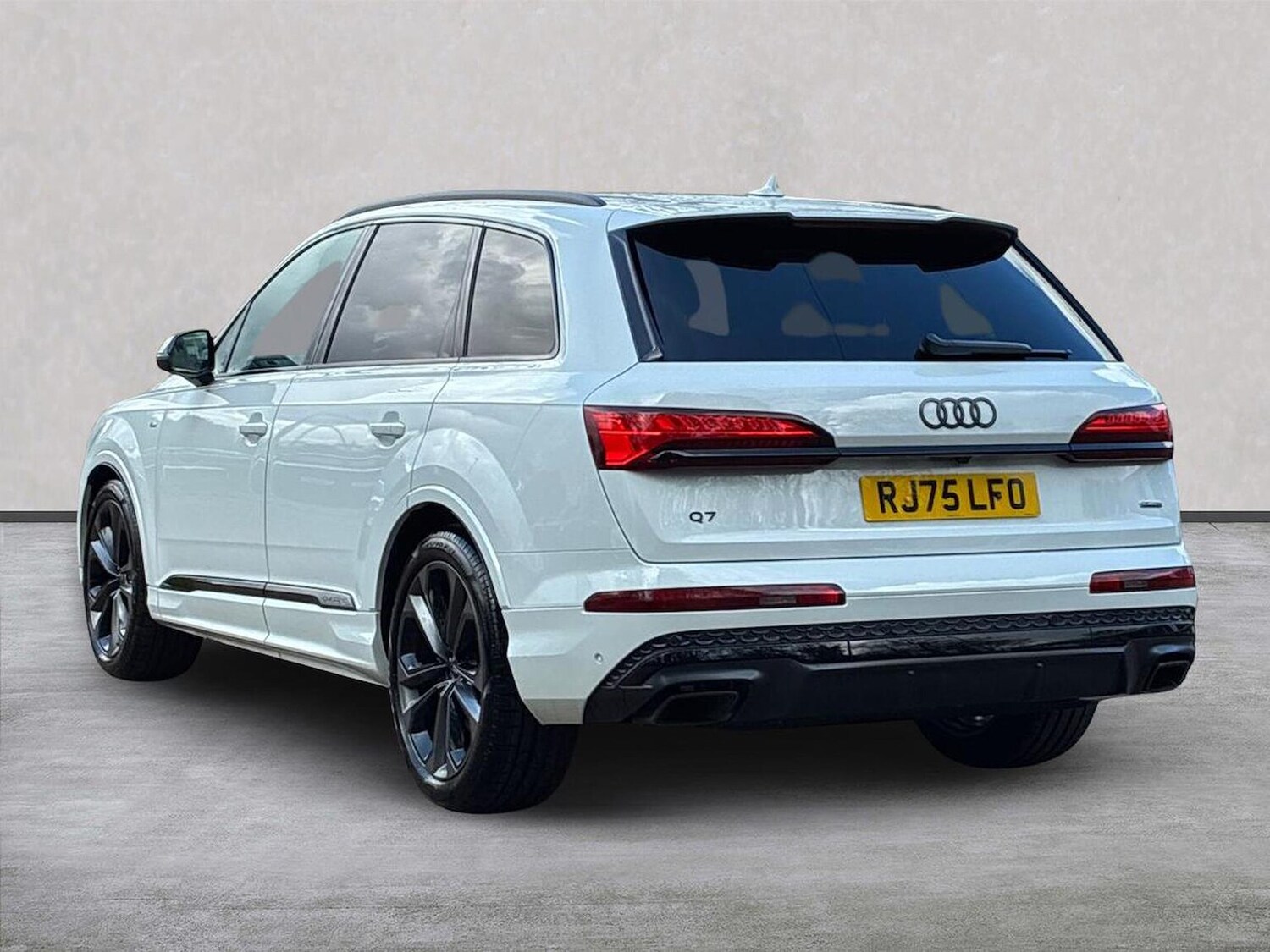 Used Audi Q7 2026 for sale - 78223308: Photo 2