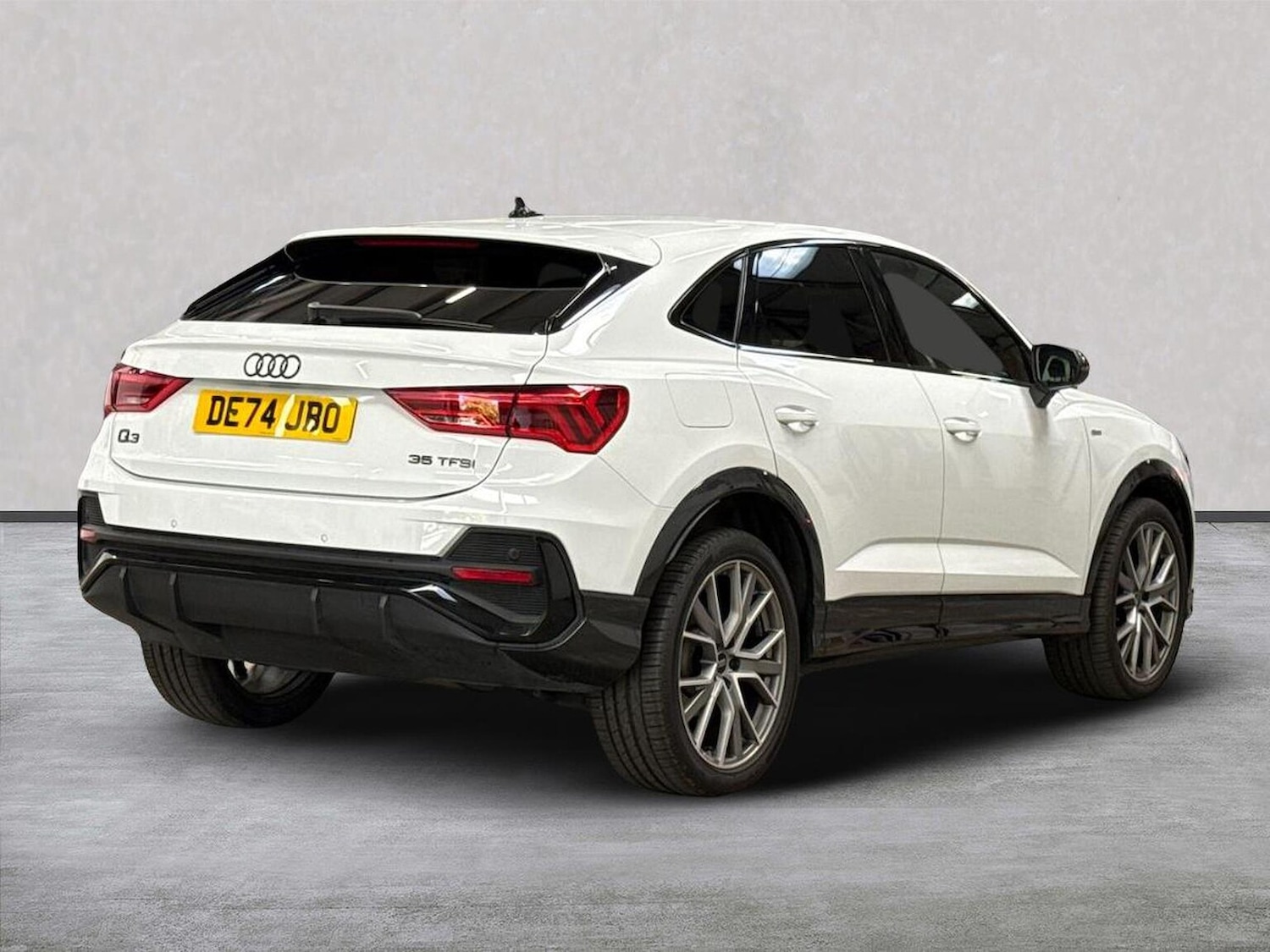 Used Audi Q3 2024 for sale - 76047800: Photo 18