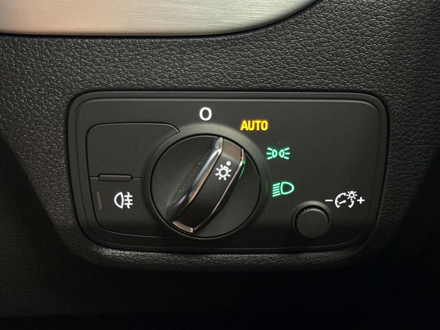 Used Audi Q2 2025 for sale - 76165079: Photo 32