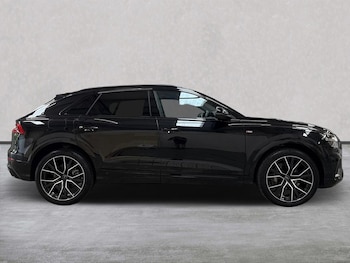 Used Audi Q8 2023 for sale - 75956692: Photo