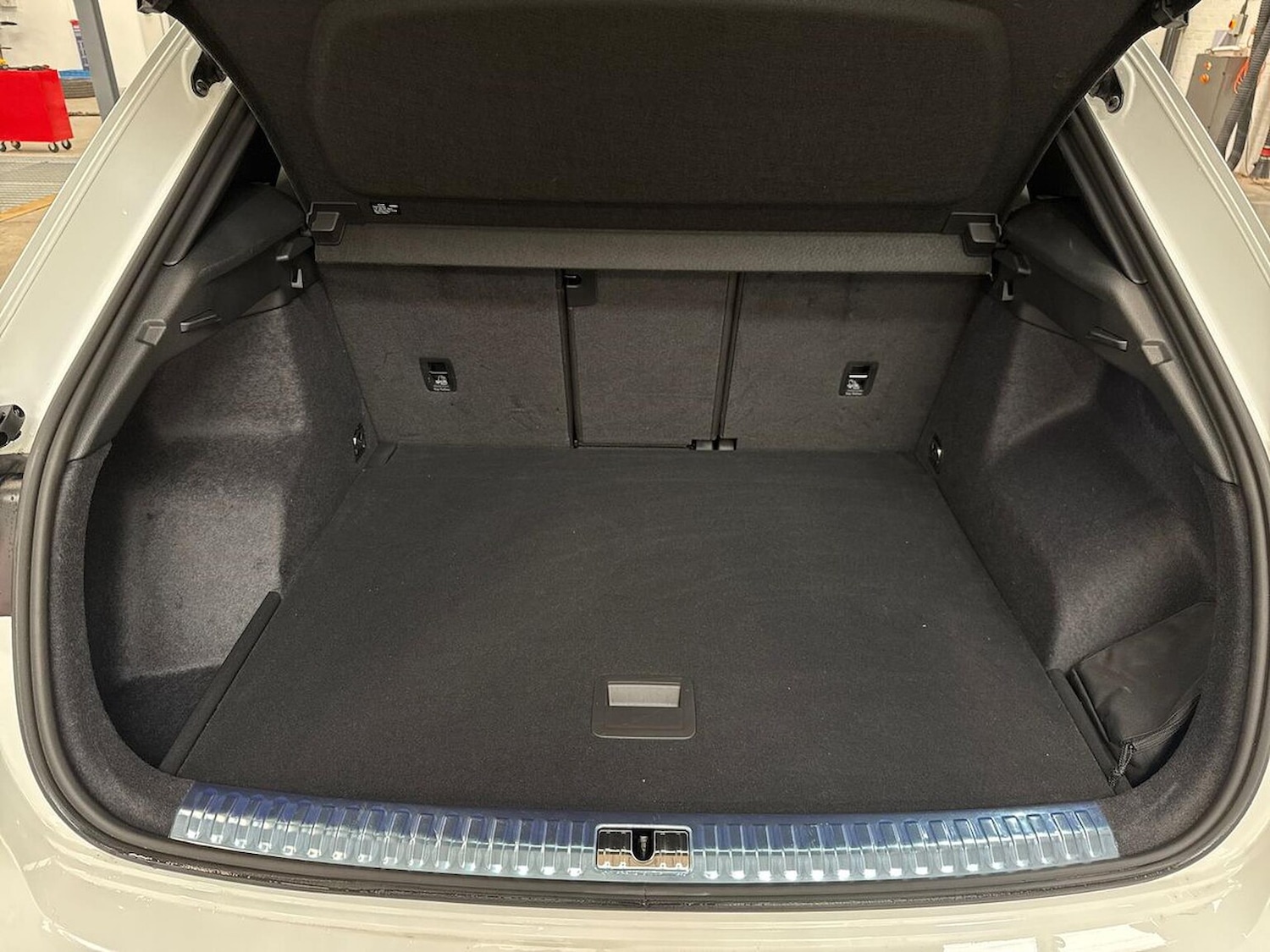 Used Audi Q3 2025 for sale - 76720286: Photo 17