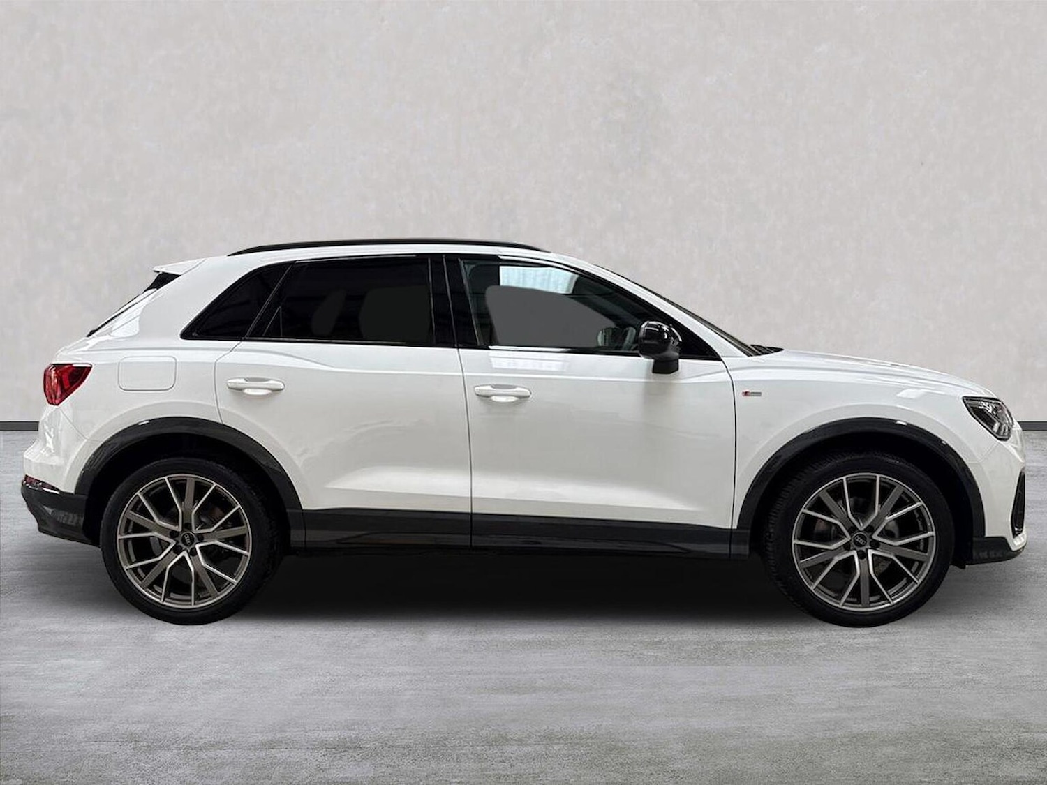 Used Audi Q3 2025 for sale - 76720286: Photo 3