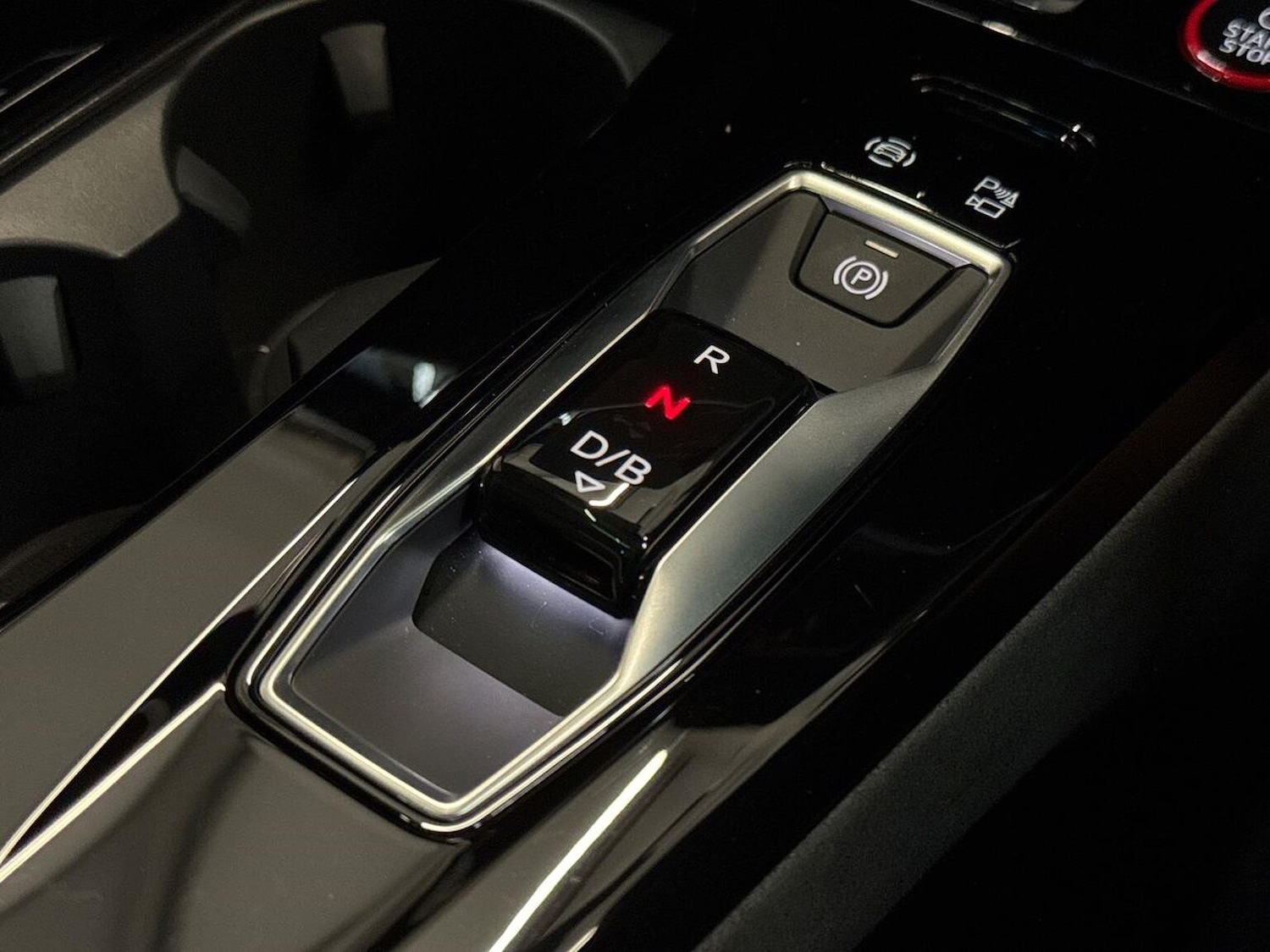 Used Audi Q6 e-tron 2025 for sale - 76763449: Photo 40