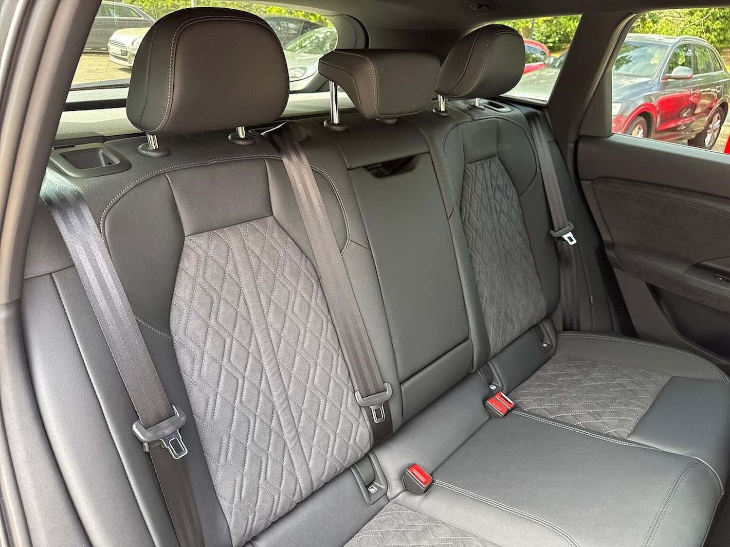 Used Audi Q6 e-tron 2025 for sale - 76320725: Photo 16