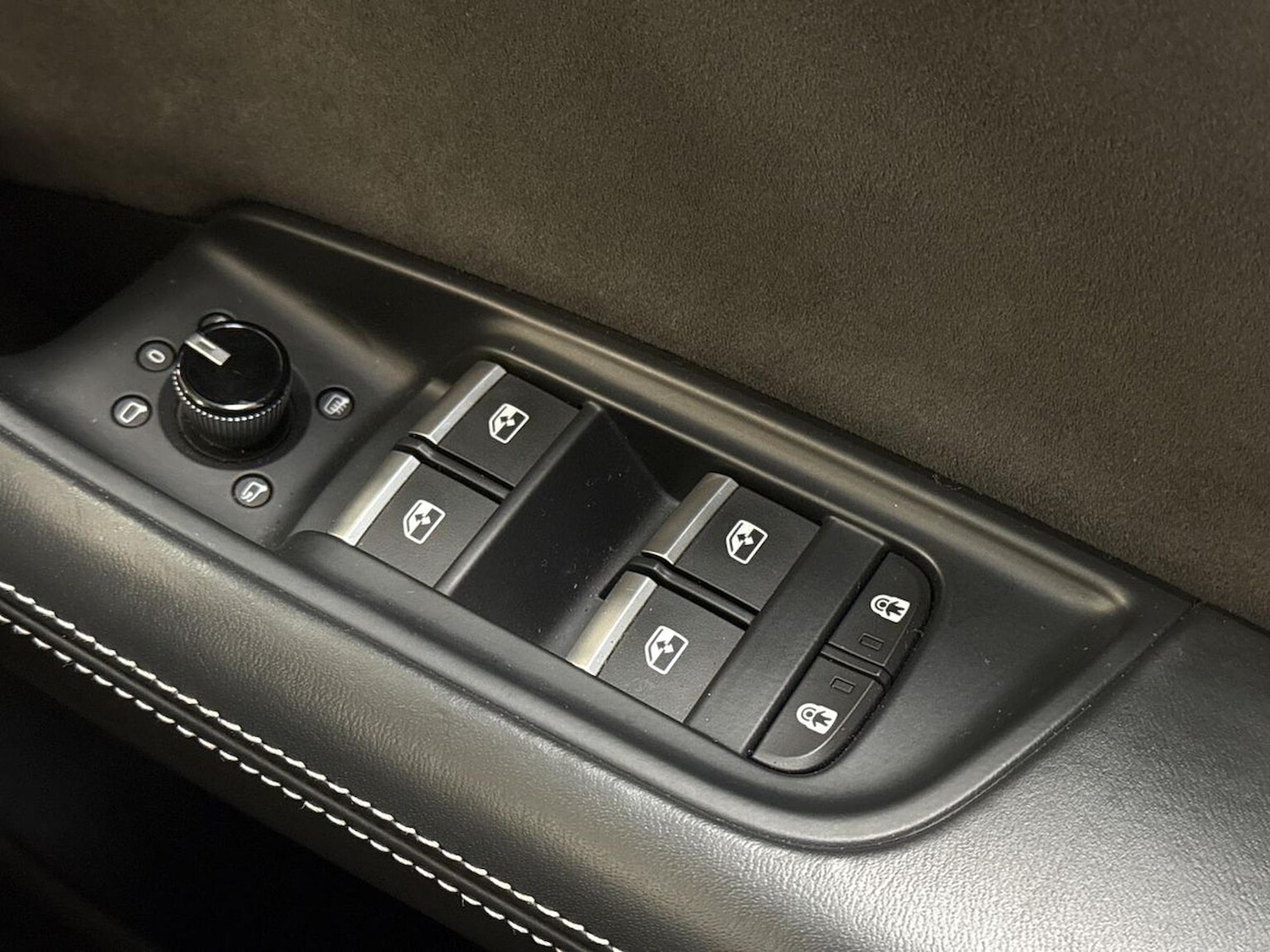 Used Audi Q8 2020 for sale - 76418160: Photo 21