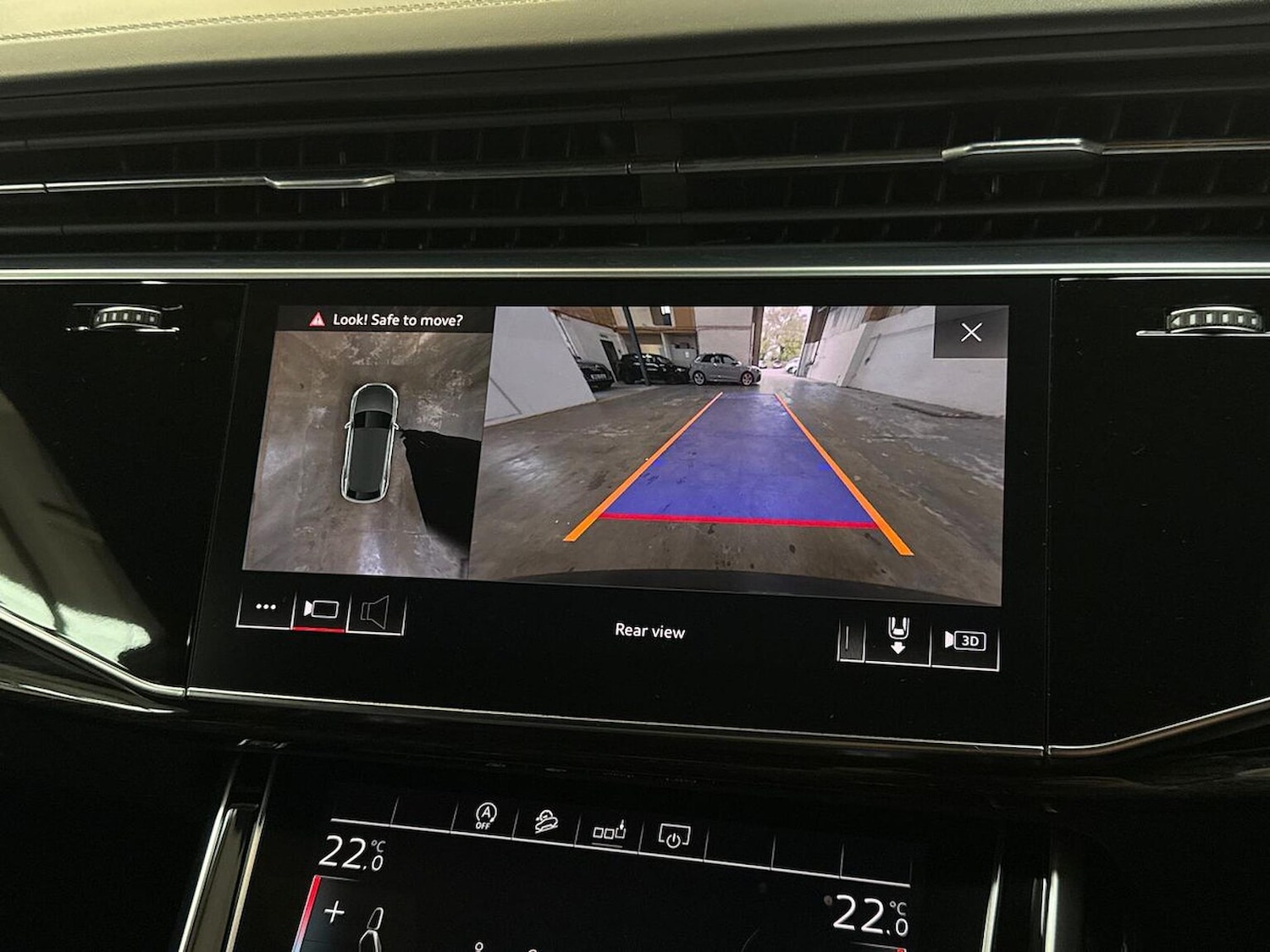 Used Audi Q8 2020 for sale - 76418160: Photo 23