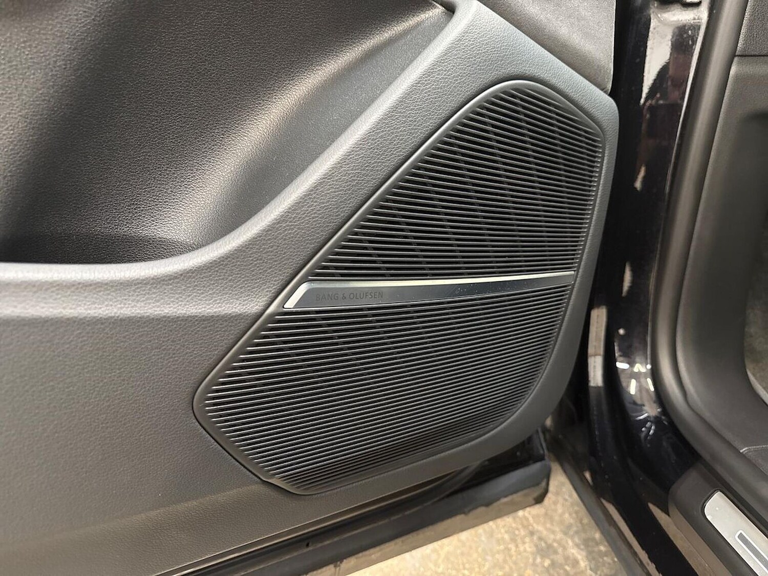 Used Audi Q8 2020 for sale - 76418160: Photo 31