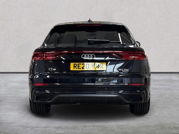 Used Audi Q8 2020 for sale - 76418160: Photo