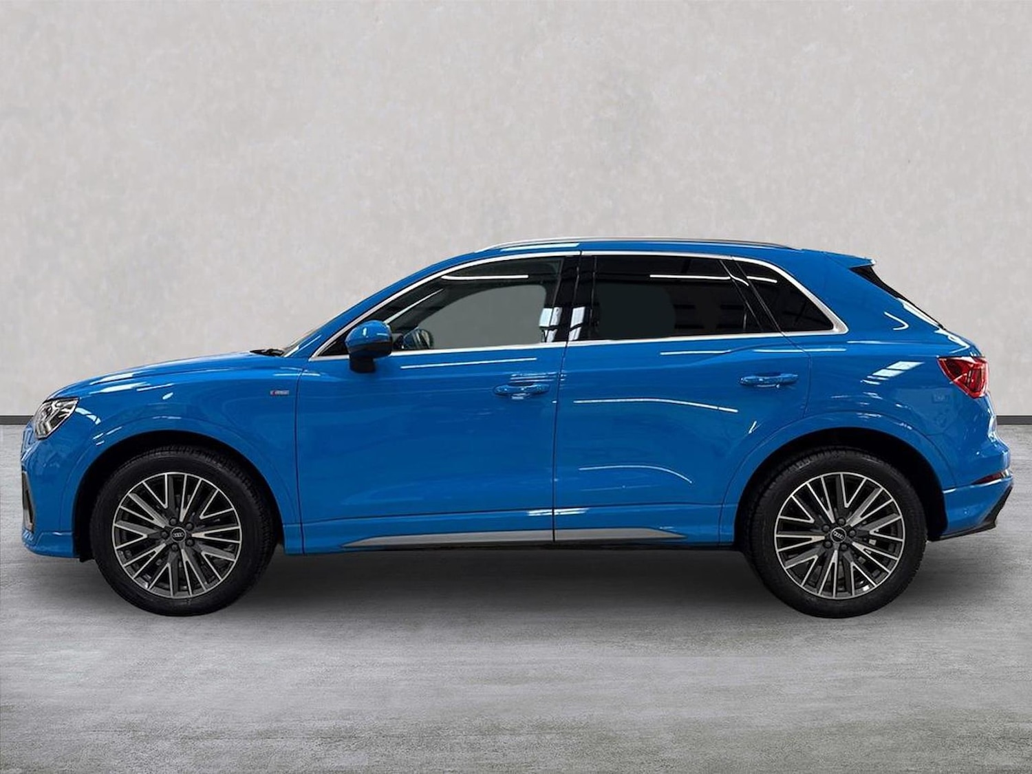 Used Audi Q3 2021 for sale - 76611609: Photo 19