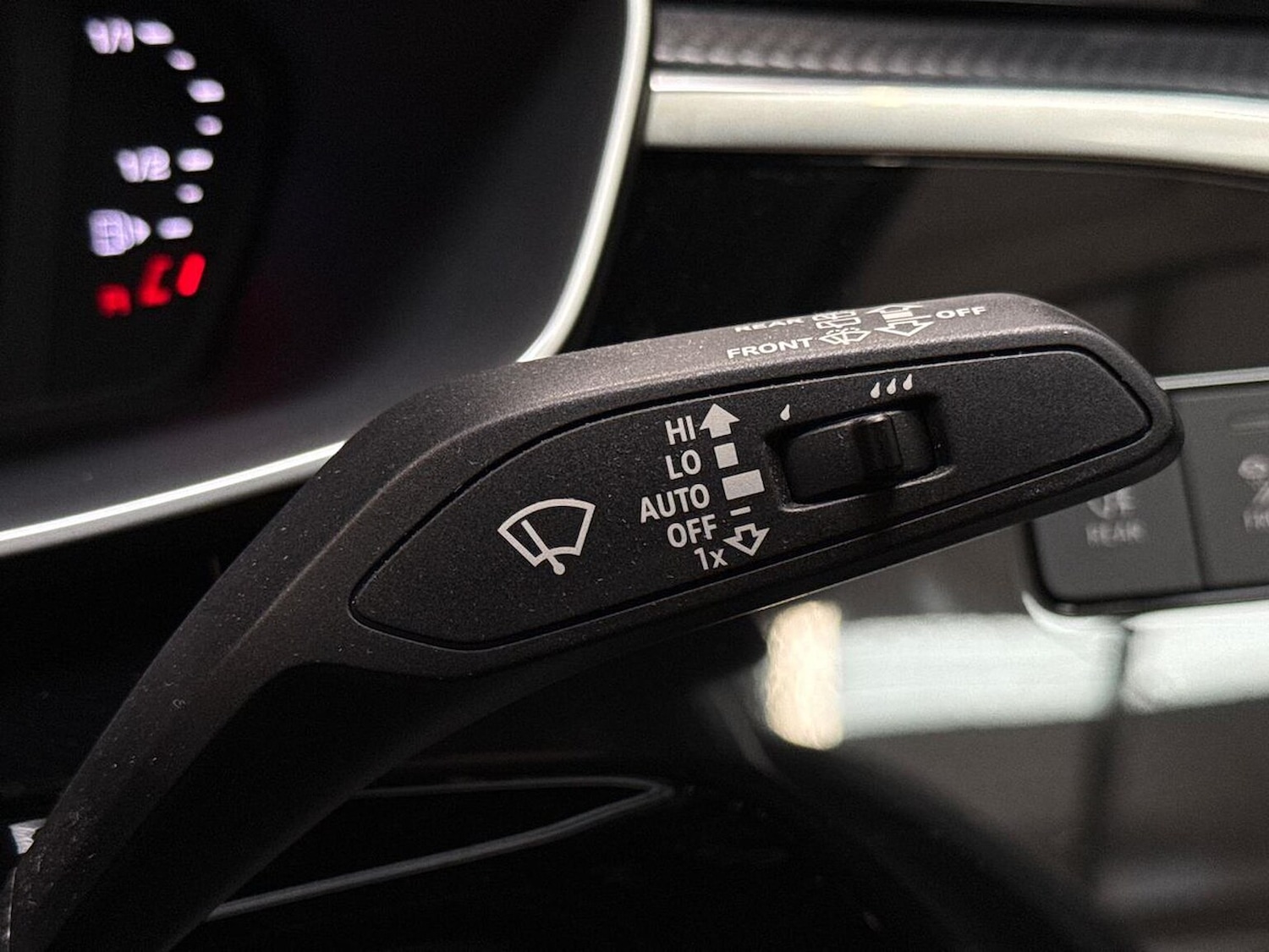 Used Audi Q3 2021 for sale - 76611609: Photo 28