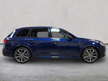 Used Audi Q7 2023 for sale - 79266722: Photo