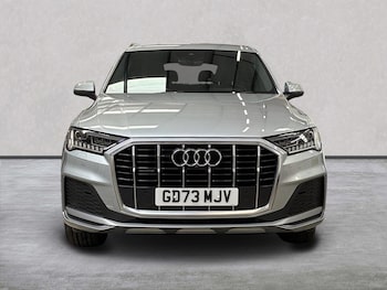 Used Audi Q7 2024 for sale - 79379997: Photo