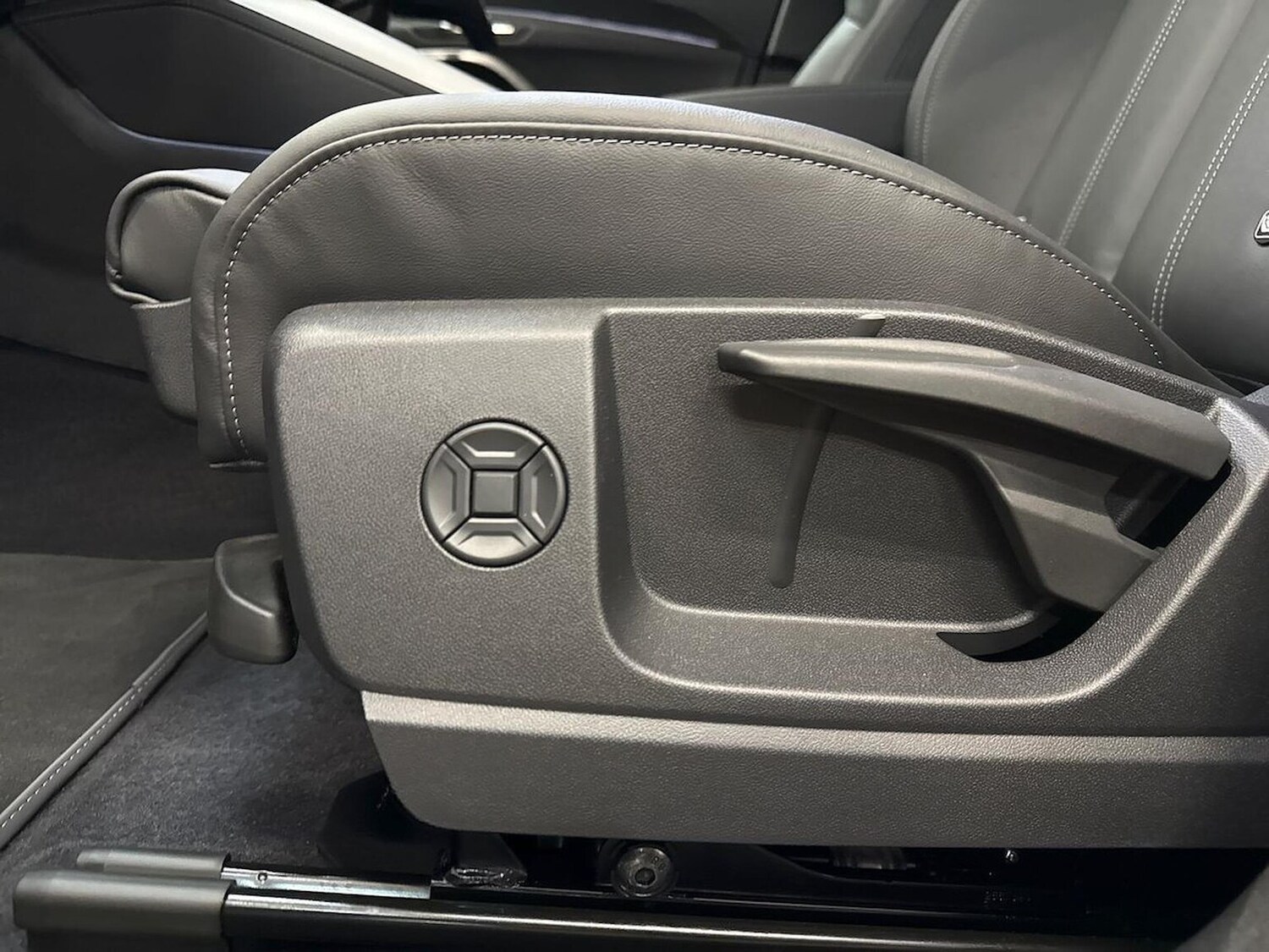 Used Audi Q5 2025 for sale - 77487745: Photo 30