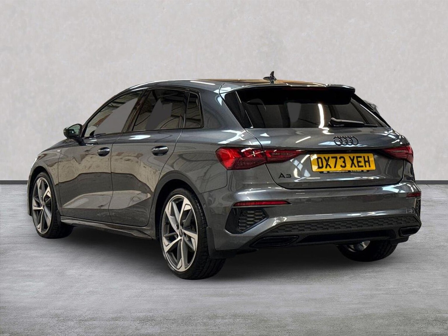 Used Audi A3 2023 for sale - 76566559: Photo 2