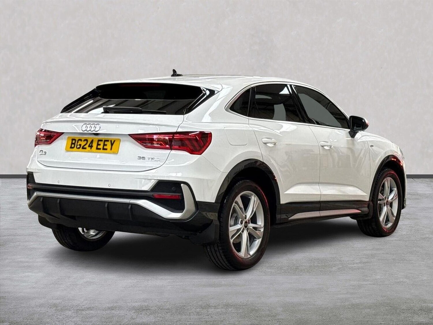 Used Audi Q3 2024 for sale - 76281270: Photo 18