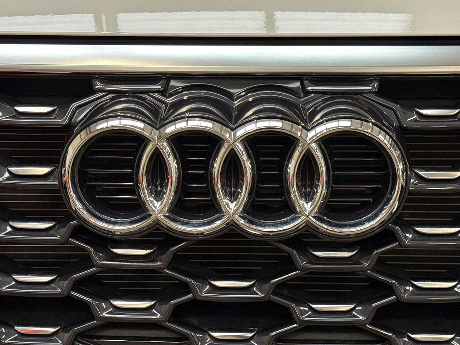 Used Audi Q3 2024 for sale - 76281270: Photo 33