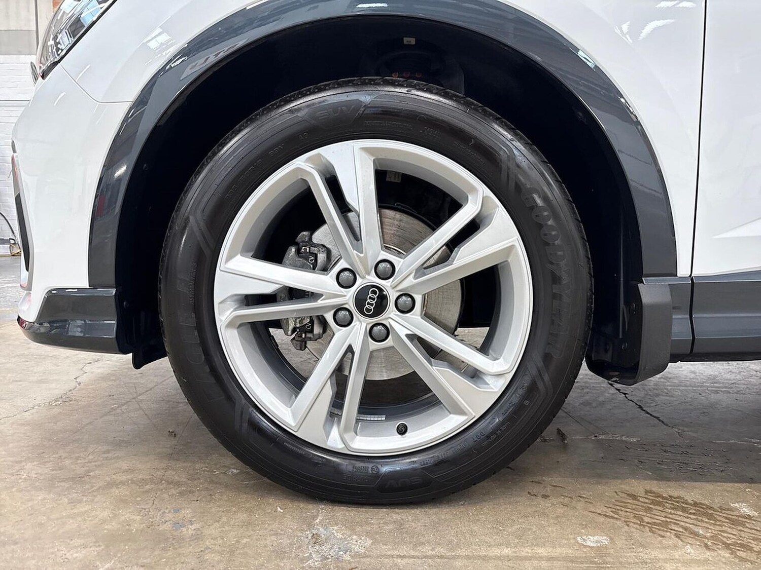 Used Audi Q3 2024 for sale - 76281270: Photo 6