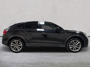 Used Audi Q3 2022 for sale - 75530126: Photo