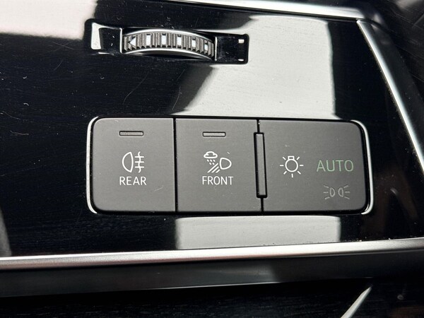 Used Audi Q7 2022 for sale - 76268399: Photo 32