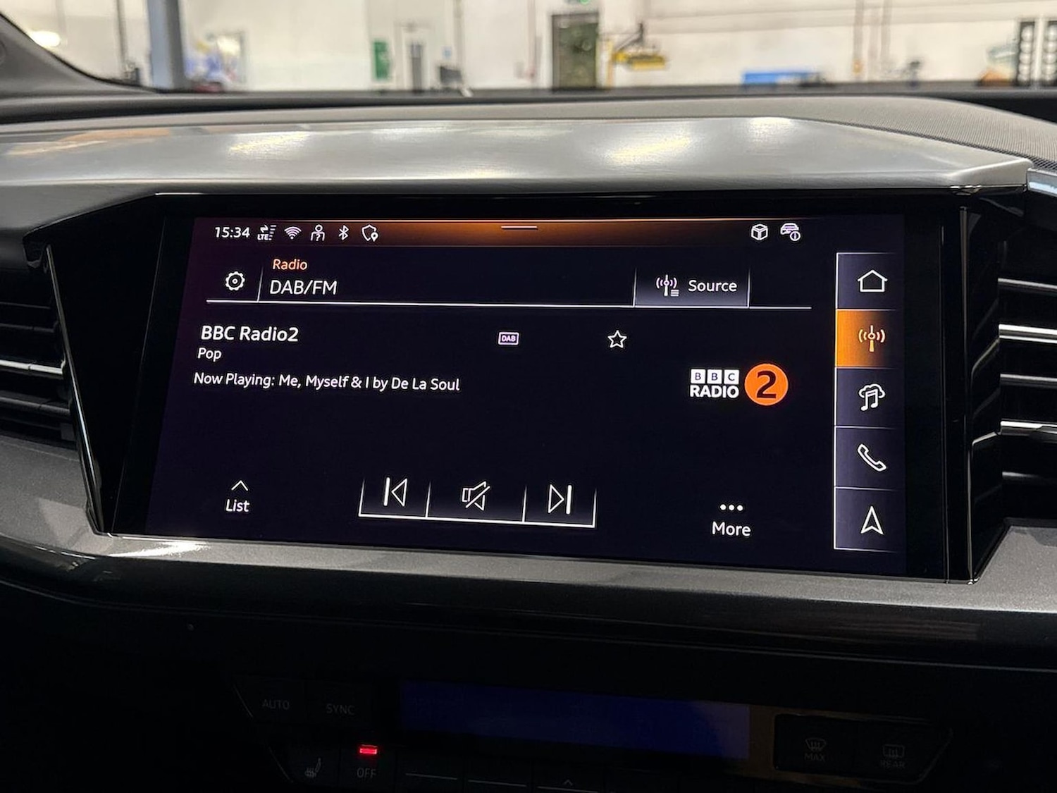 Used Audi Q4 e-tron 2025 for sale - 76490783: Photo 11