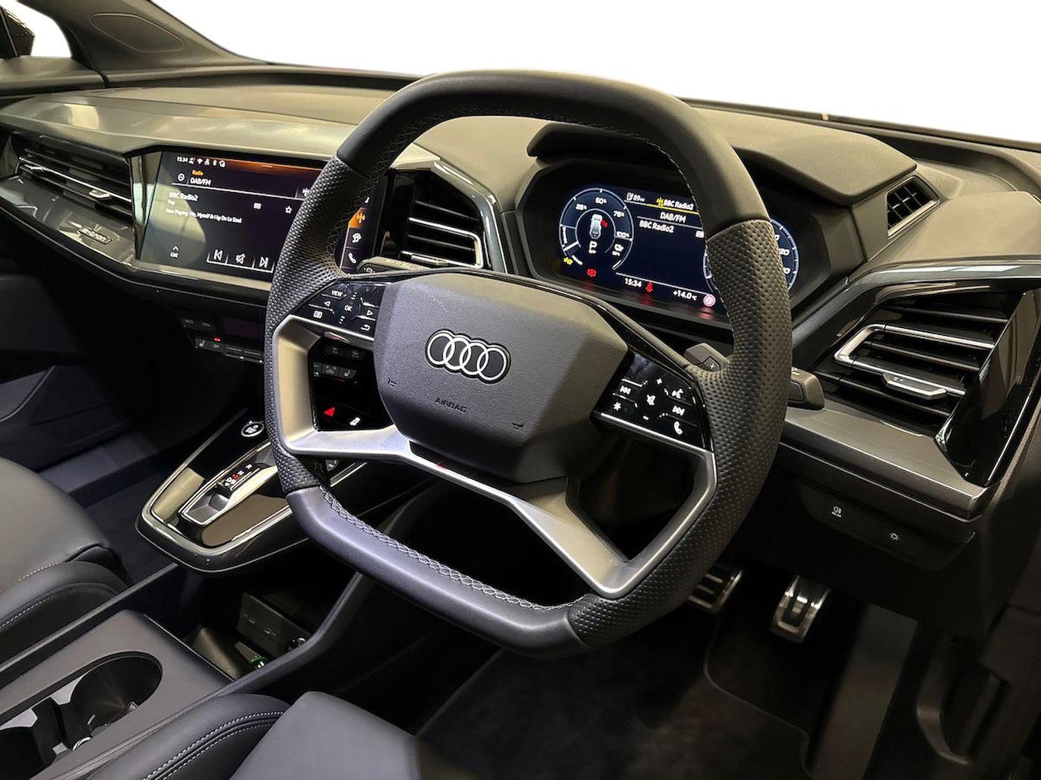 Used Audi Q4 e-tron 2025 for sale - 76490783: Photo 15