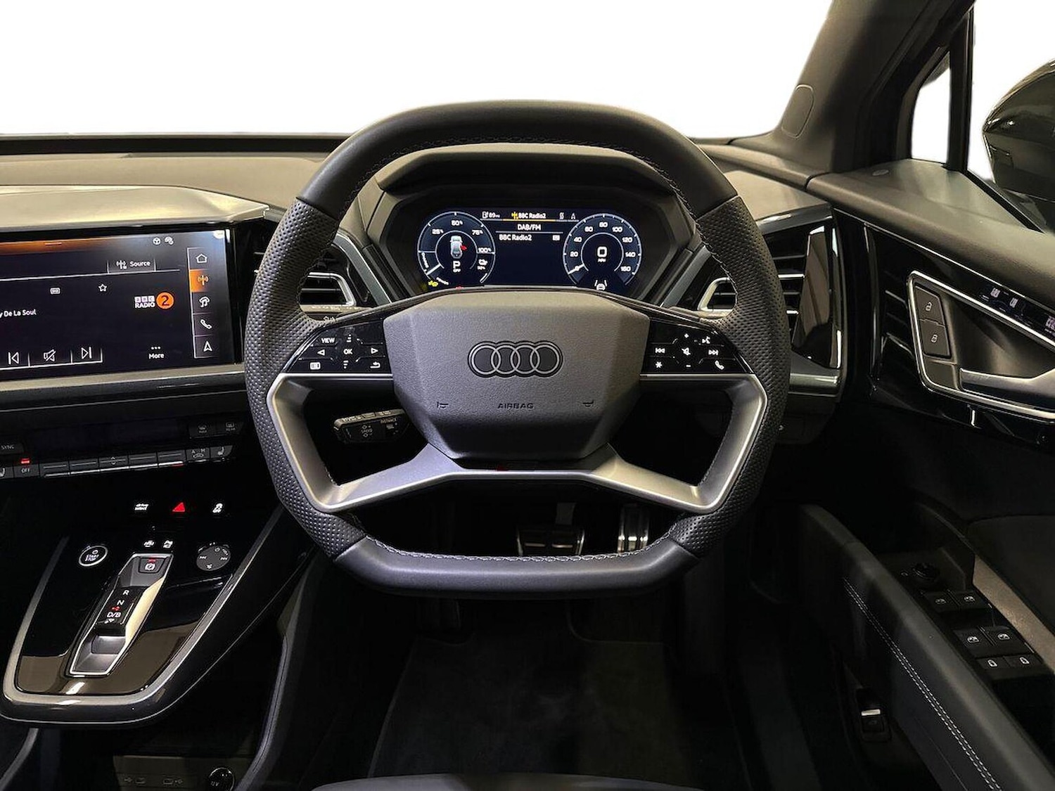Used Audi Q4 e-tron 2025 for sale - 76490783: Photo 9