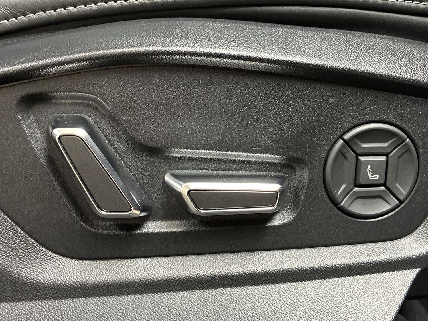 Used Audi RS Q8 2022 for sale - 78193193: Photo 32