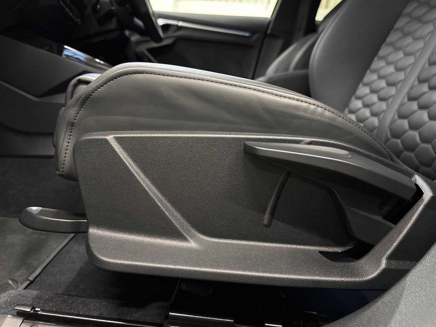 Used Audi RS3 2023 for sale - 76741097: Photo 30