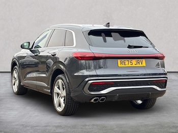 Used Audi Q5 2025 for sale - 79379921: Photo