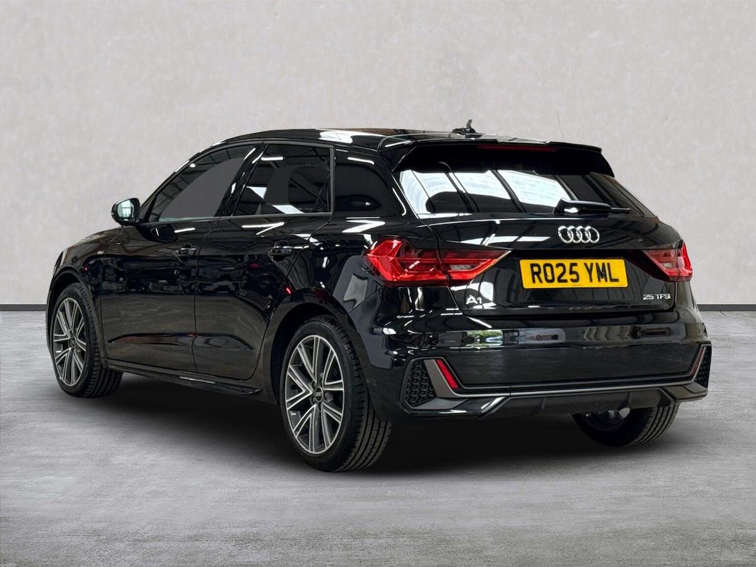 Used Audi A1 2025 for sale - 76391748: Photo 2