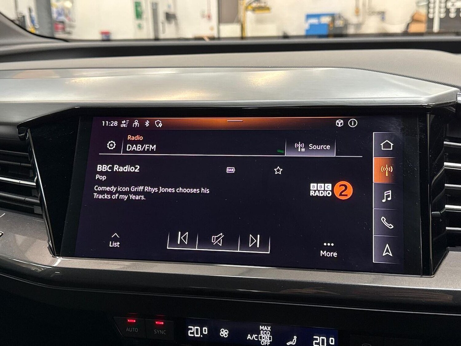 Used Audi Q4 e-tron 2022 for sale - 76735566: Photo 11