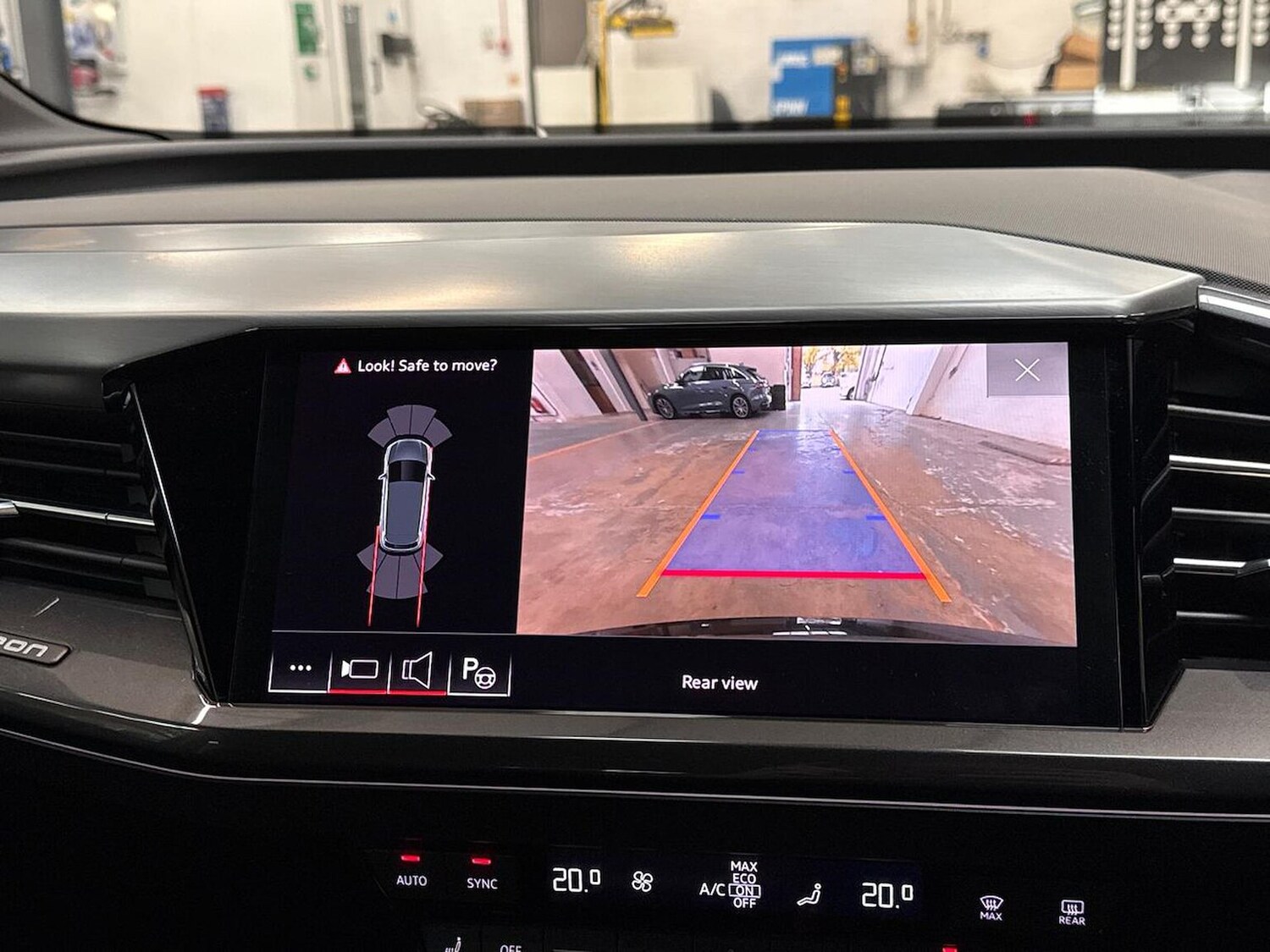 Used Audi Q4 e-tron 2022 for sale - 76735566: Photo 23