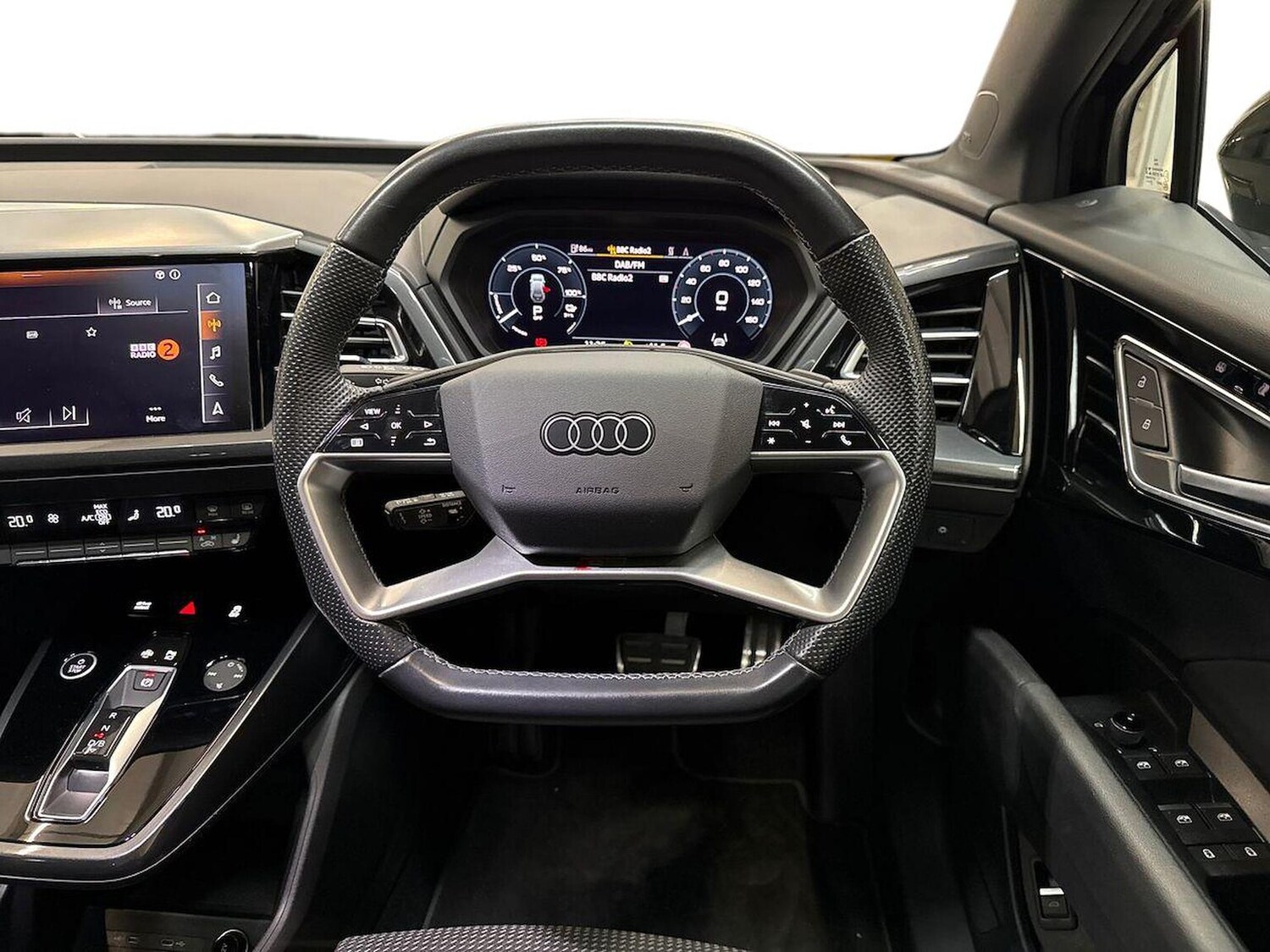 Used Audi Q4 e-tron 2022 for sale - 76735566: Photo 9