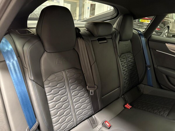 Used Audi RS7 2025 for sale - 75437189: Photo 16