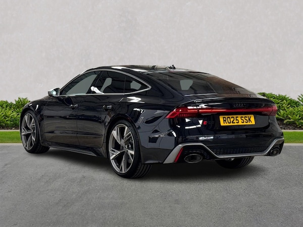Used Audi RS7 2025 for sale - 75437189: Photo 2