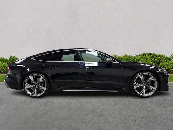 Used Audi RS7 2025 for sale - 75437189: Photo 3