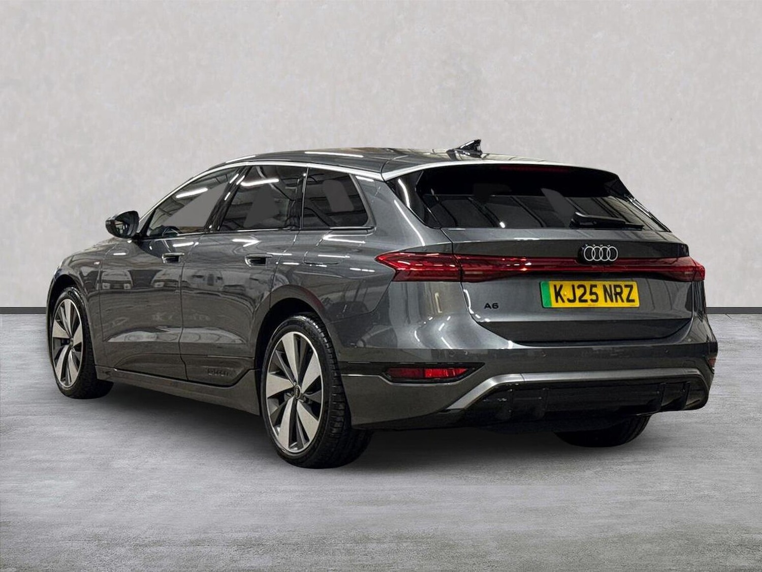 Used Audi A6 2025 for sale - 77845295: Photo 2