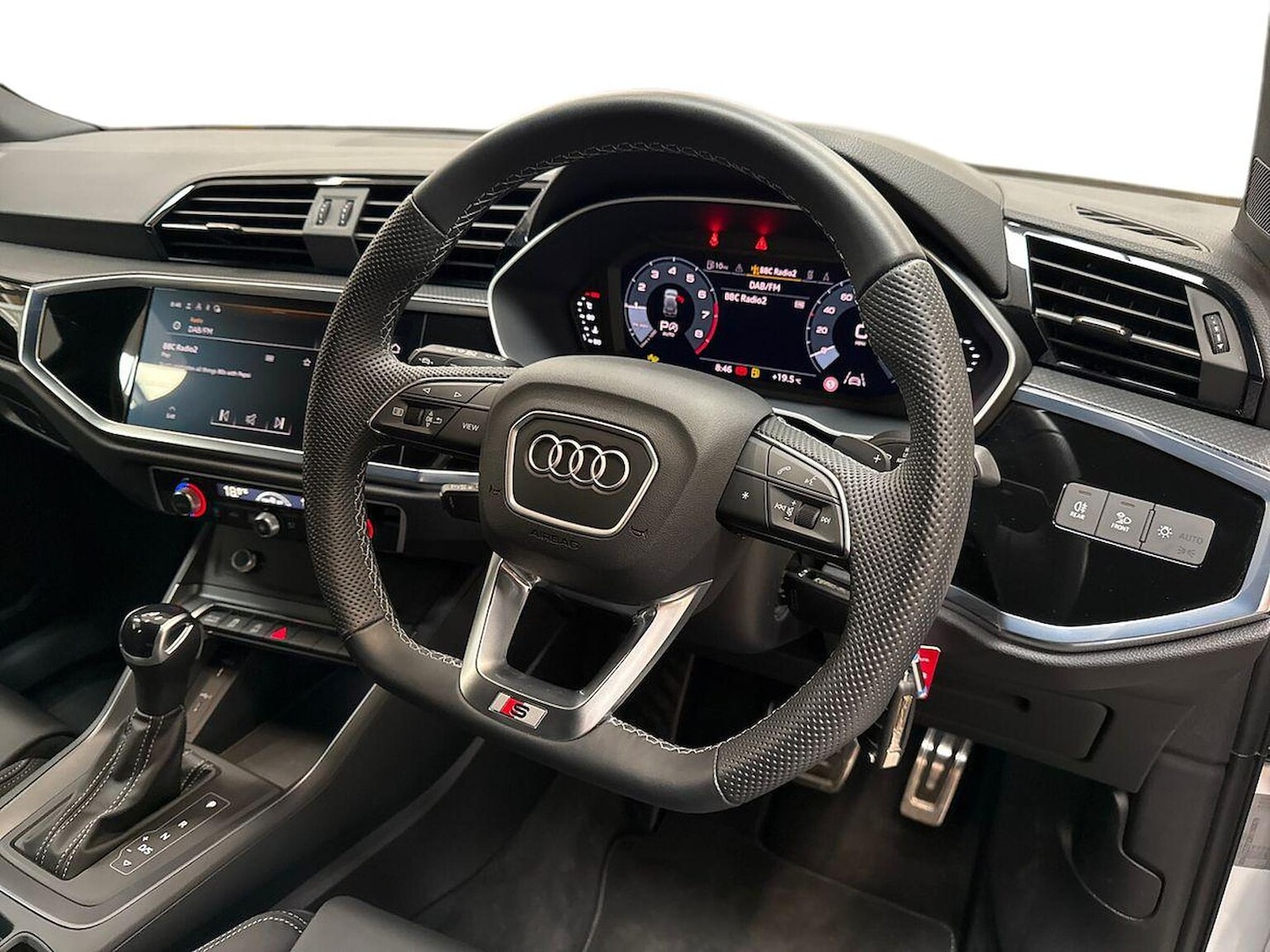 Used Audi Q3 2024 for sale - 76720272: Photo 15