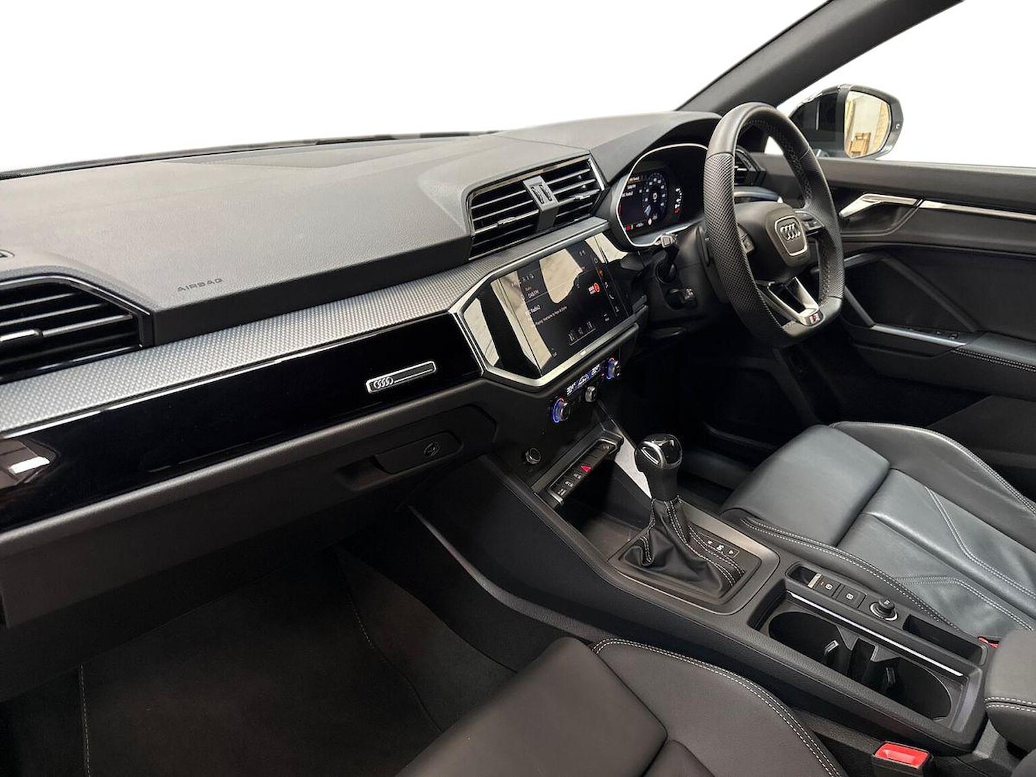 Used Audi Q3 2024 for sale - 76720272: Photo 7