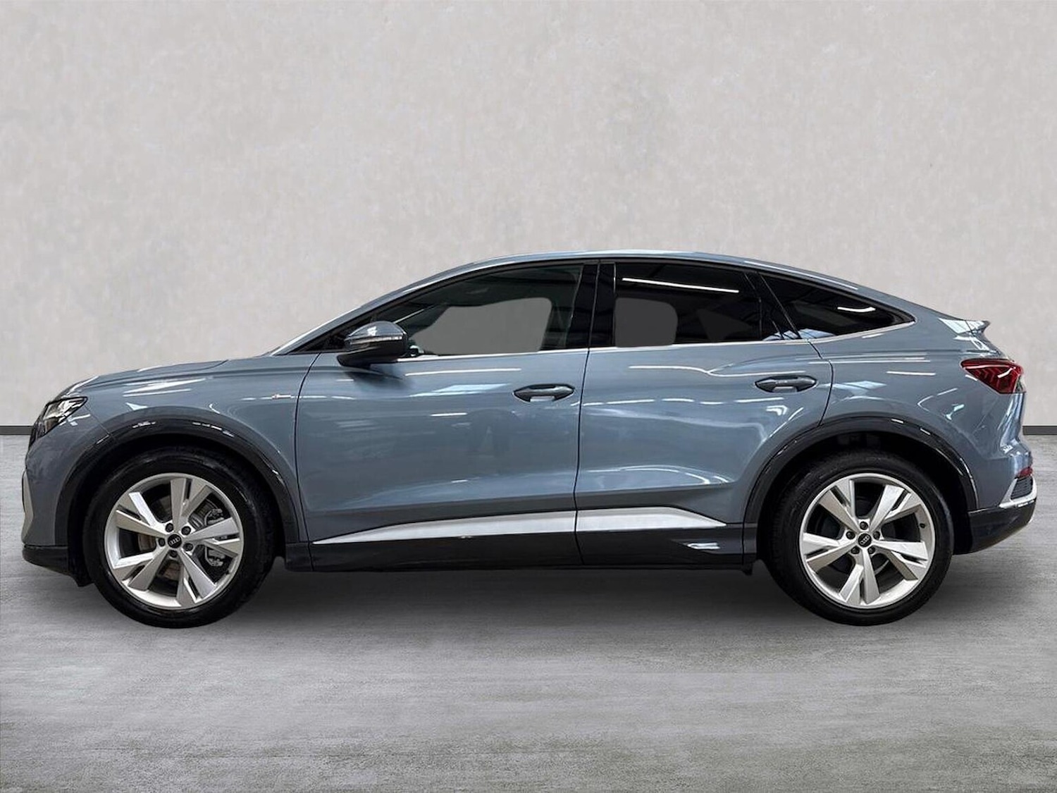 Used Audi Q4 e-tron 2025 for sale - 76741112: Photo 19