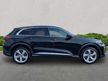 Used Audi Q5 2026 for sale - 79379933: Photo