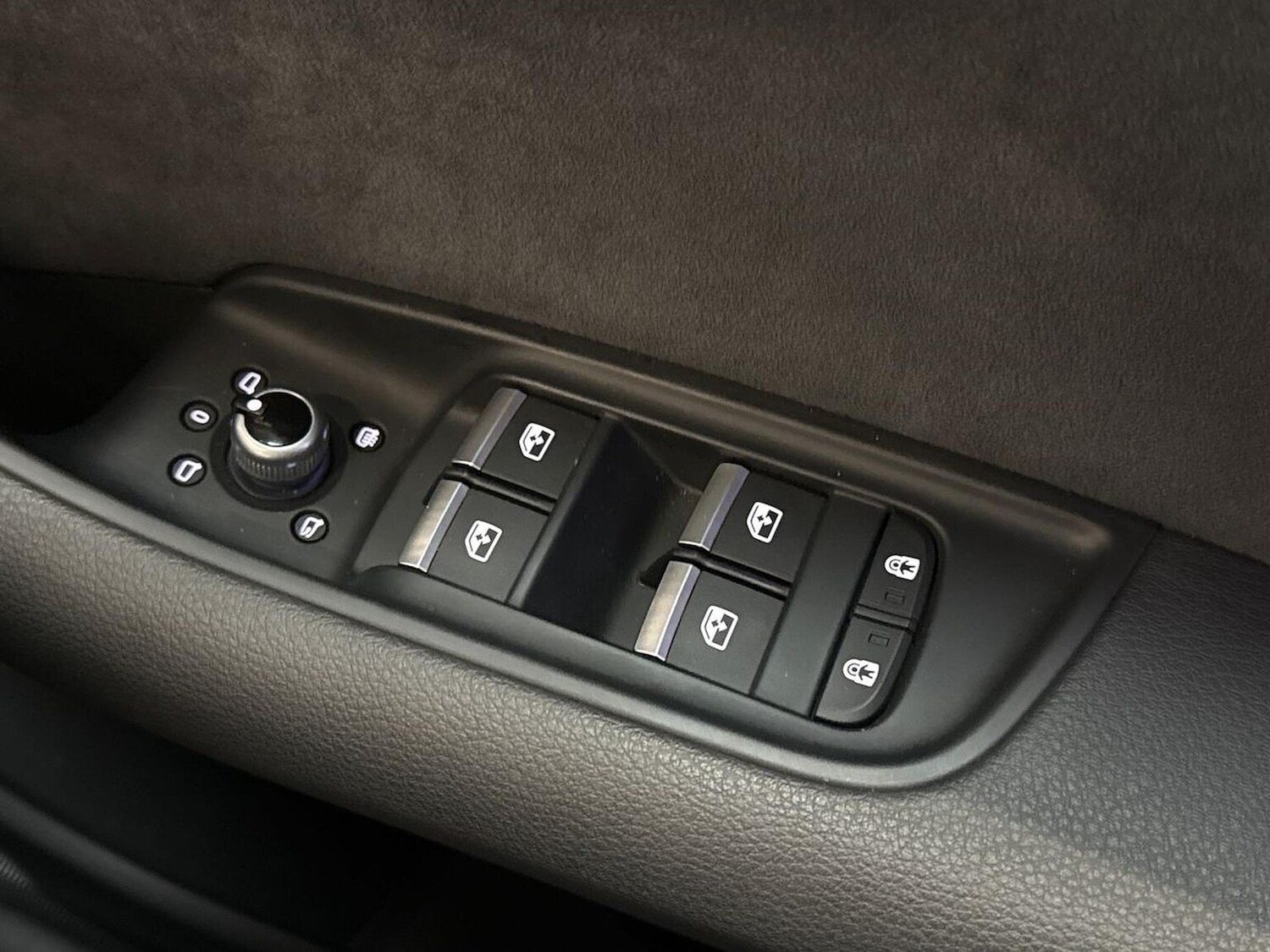 Used Audi Q7 2025 for sale - 77973933: Photo 21